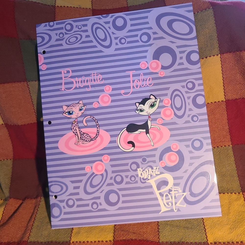 Bratz Petz Purple School Folder Y2K